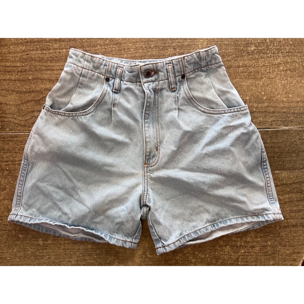 Vintage Beverly Hills Denim Co BDHC Light Washer Pleated Jean Shorts Women's 5/6